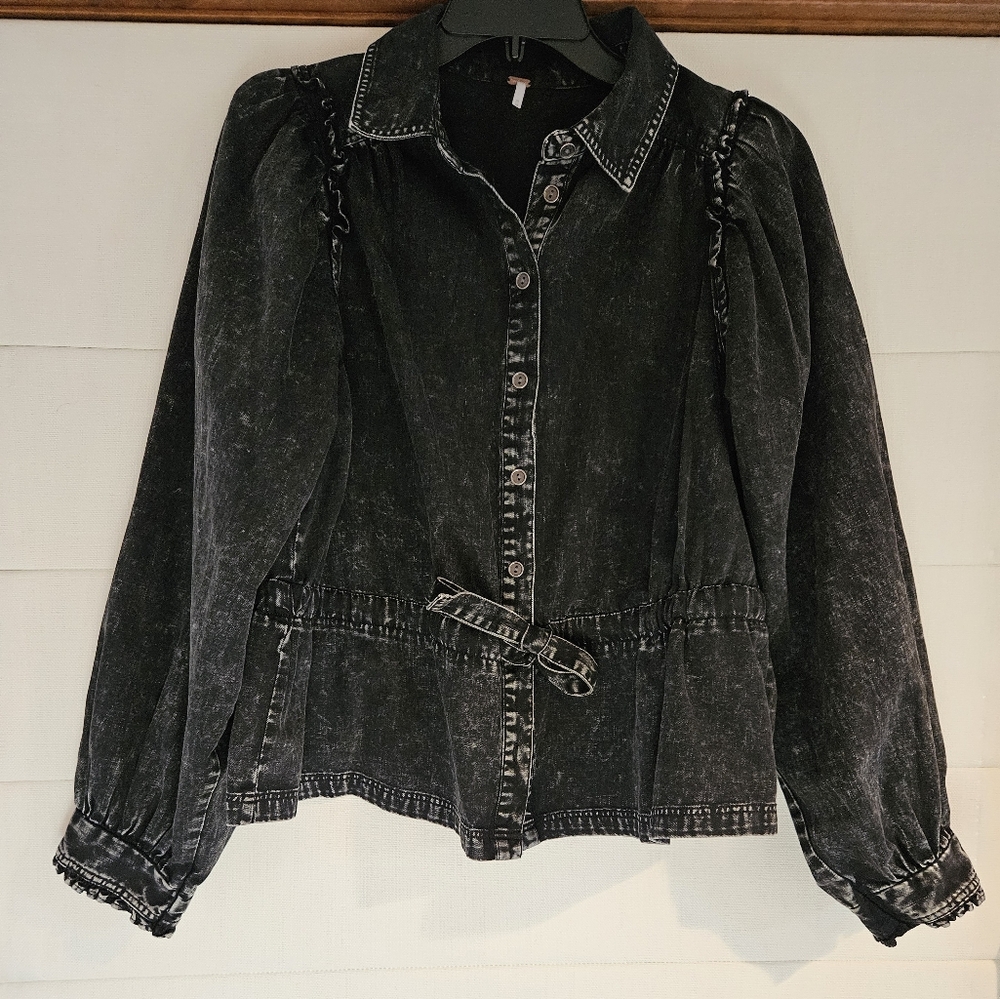 Free People You're All Mine Black Acid-Washed Blouse, Sz. M - Picture 4 of 10